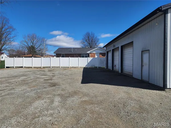 $349,900 | 709-713 Janey Drive, Farmington, MO 63640