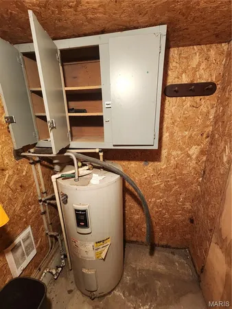 $349,900 | 709-713 Janey Drive, Farmington, MO 63640