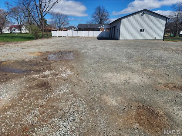 $349,900 | 709-713 Janey Drive, Farmington, MO 63640