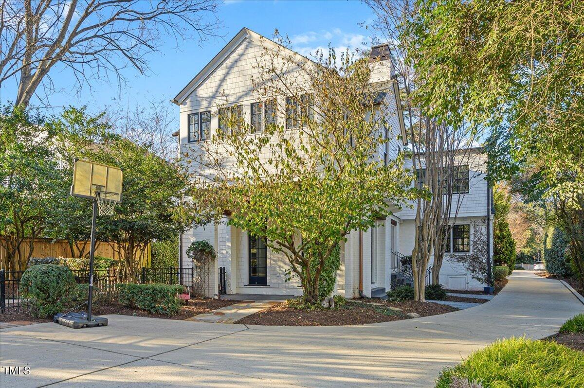 2412 Beechridge Road Raleigh, NC 27608 - Photo 37 of 39 09-- 128