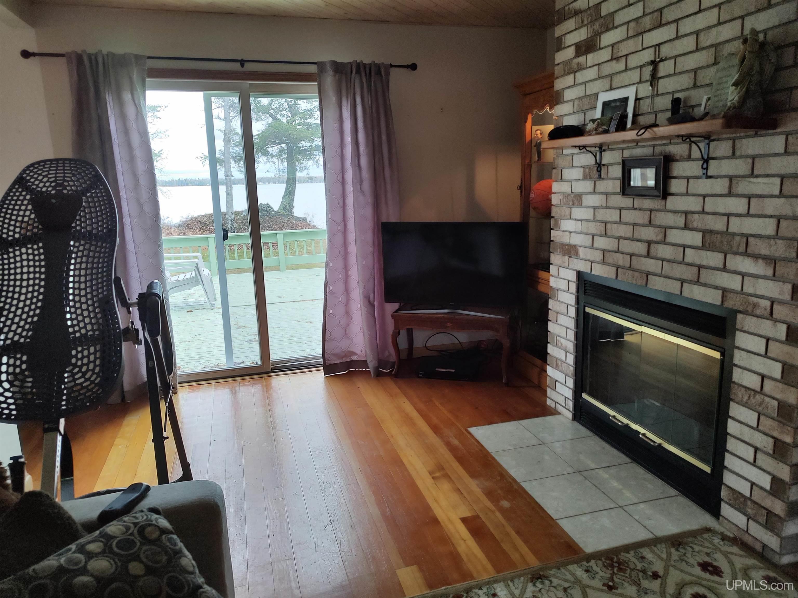 624 N West Gulliver Lake Road Gulliver, MI 49840 - Photo 17 of 39