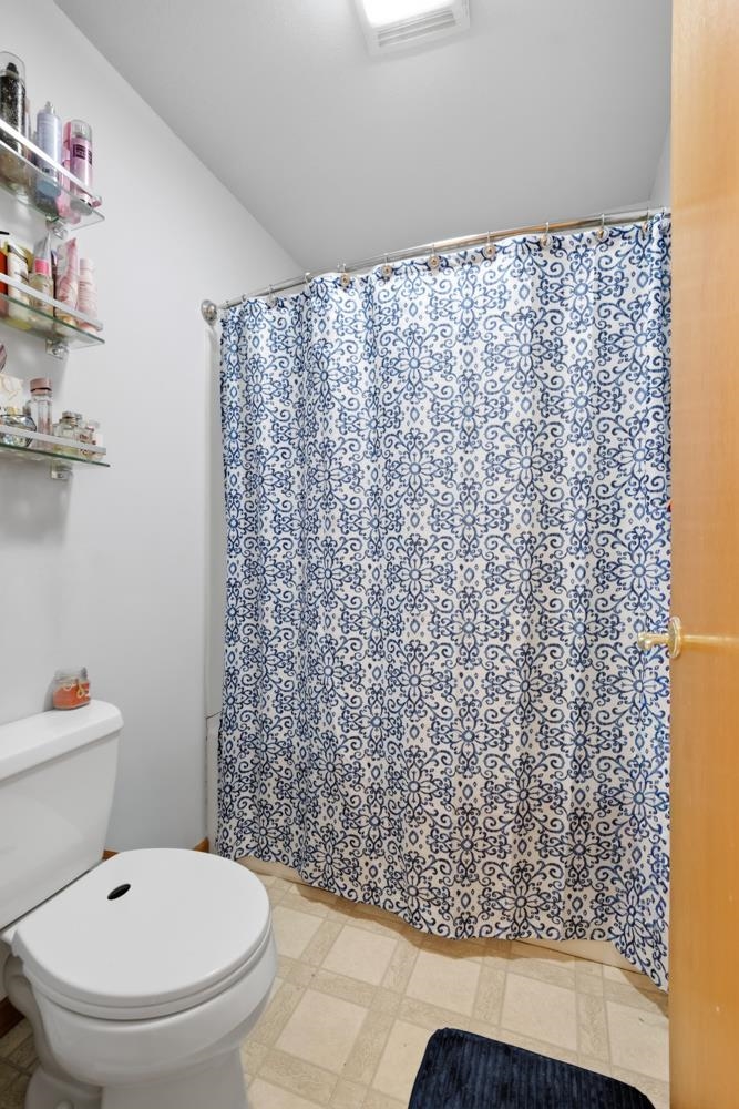 867 Plank Road Menasha, WI 54952 - Photo 14 of 33