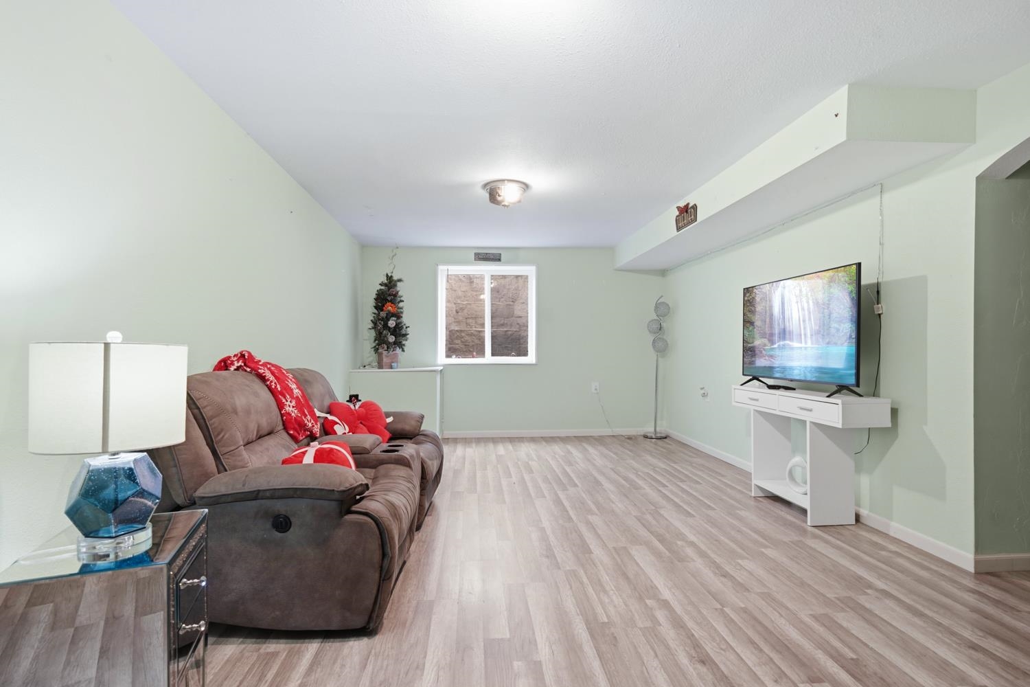 867 Plank Road Menasha, WI 54952 - Photo 21 of 33