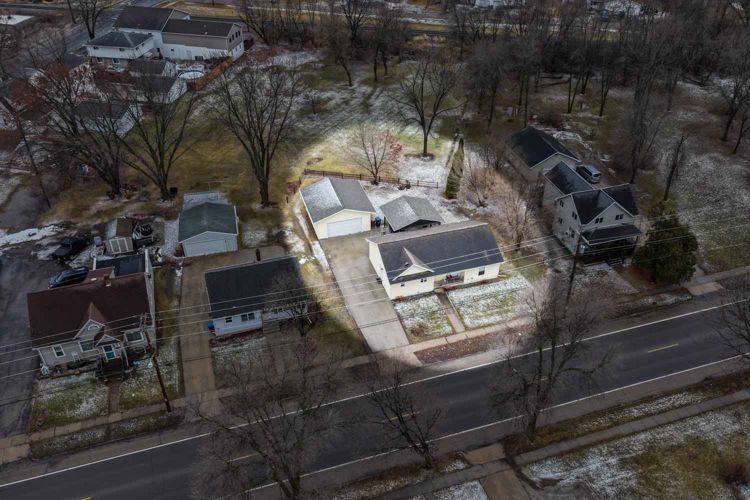 867 Plank Road Menasha, WI 54952 - Photo 31 of 33