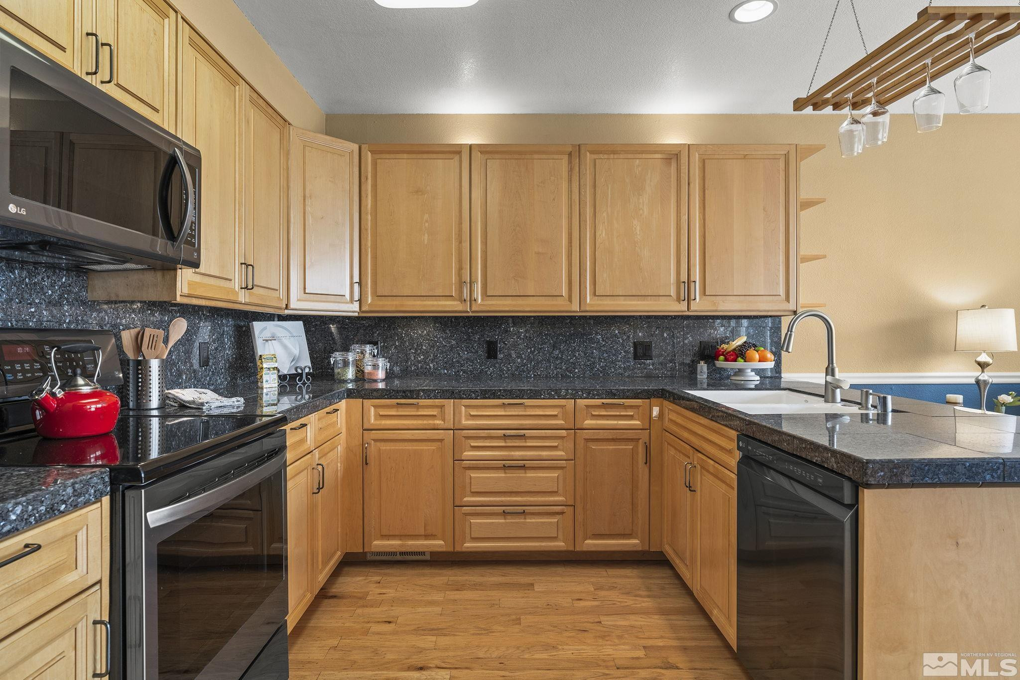 2382 Silver Ridge Drive Reno, NV 89509 - Photo 11 of 38 Photo 11