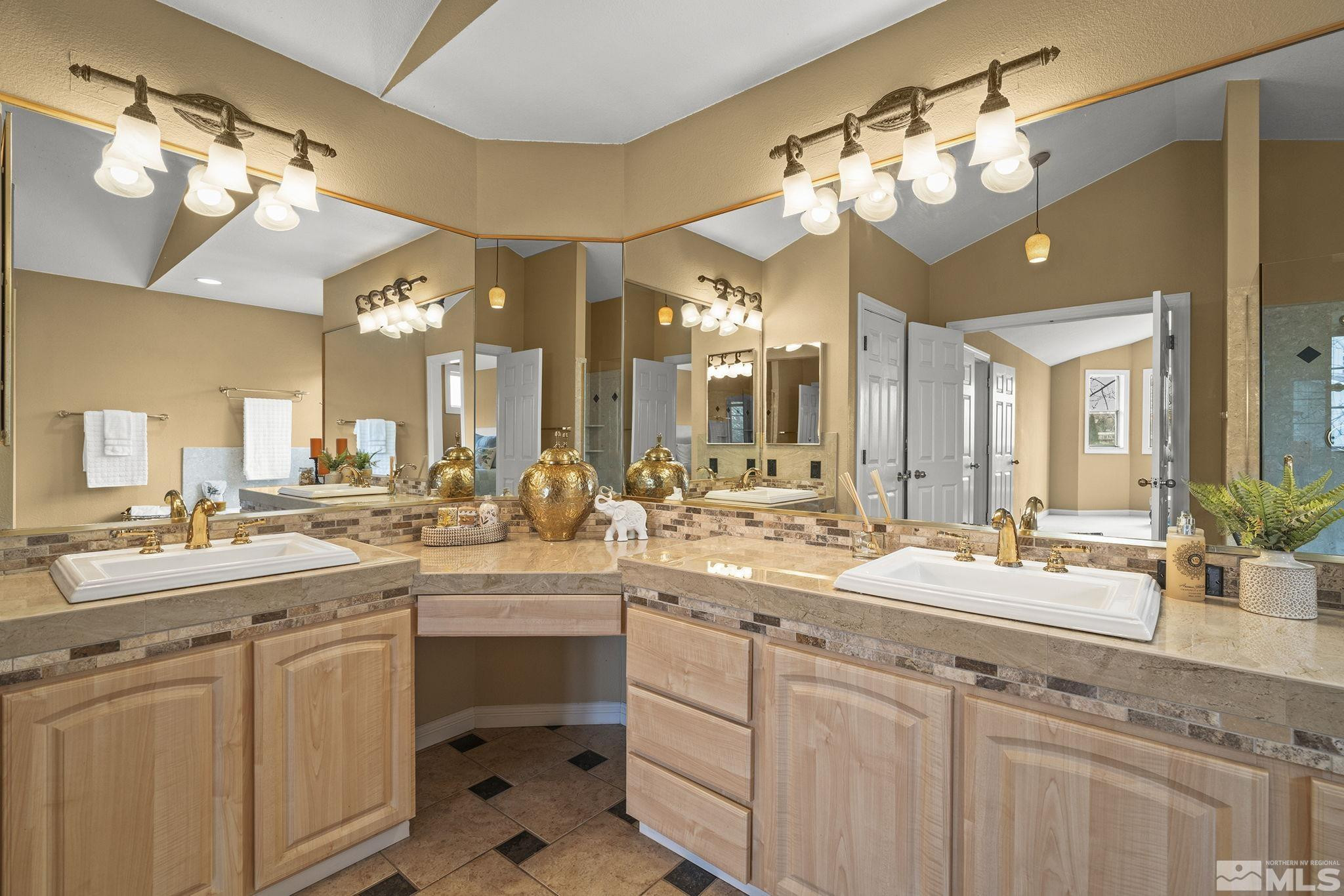 2382 Silver Ridge Drive Reno, NV 89509 - Photo 20 of 38 Photo 20