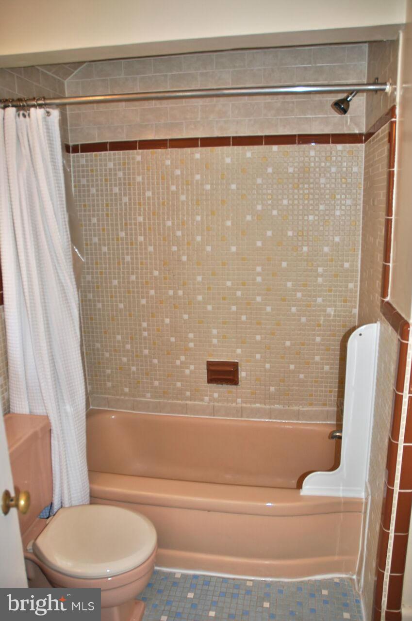 3500 Anderson Road Kensington, MD 20895 - Photo 14 of 20 Bath
