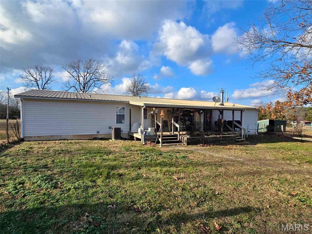 12936 Highway 17 Plato, MO 65552 - Photo 4 of 23