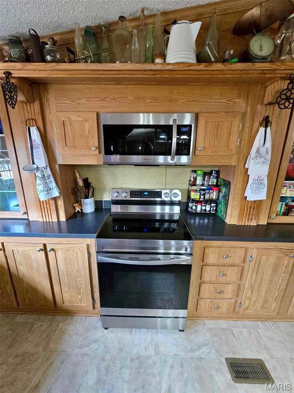 12936 Highway 17 Plato, MO 65552 - Photo 10 of 23