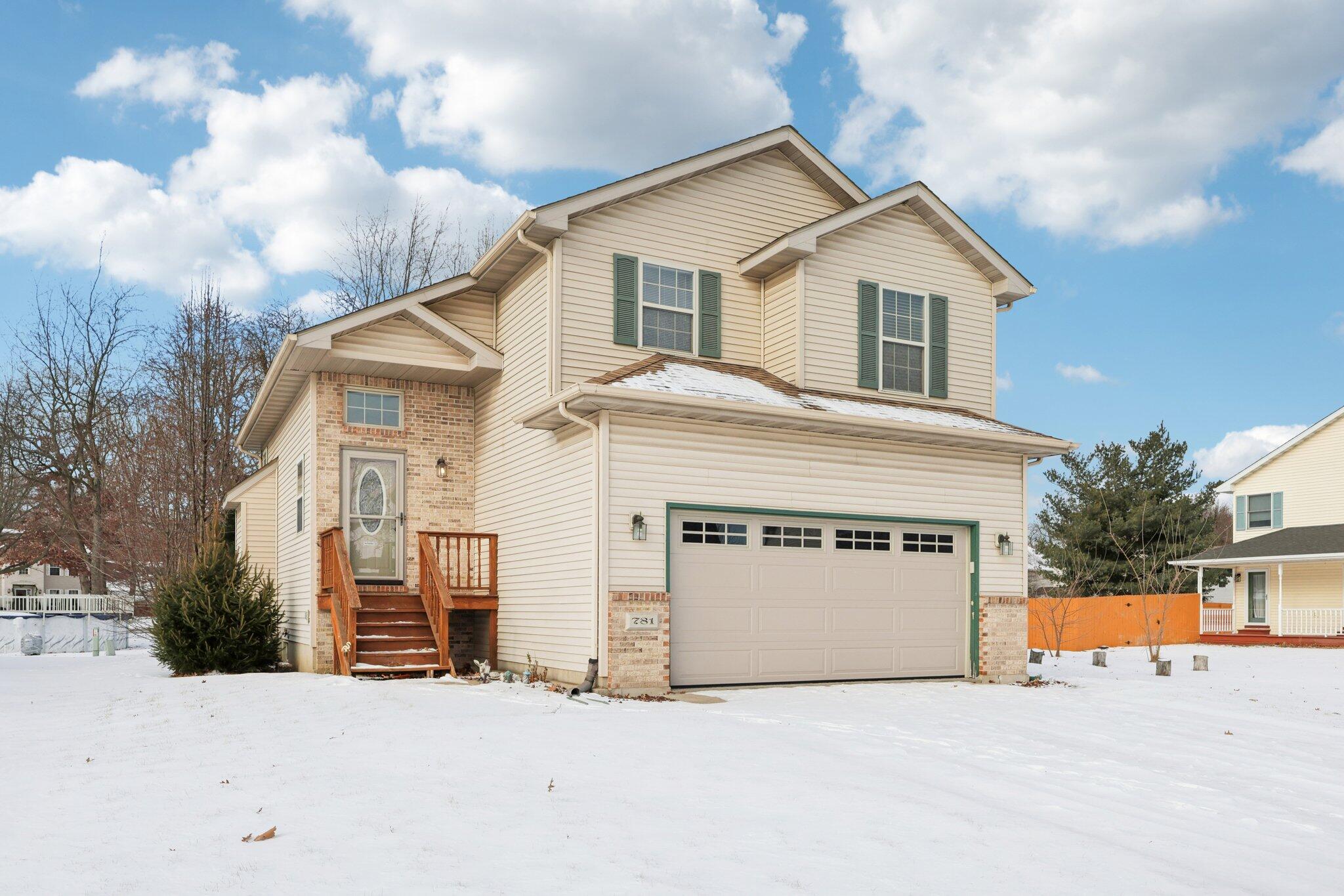 781 David Boulevard Chesterton, IN 46304 - Photo 2 of 56 2048x1365