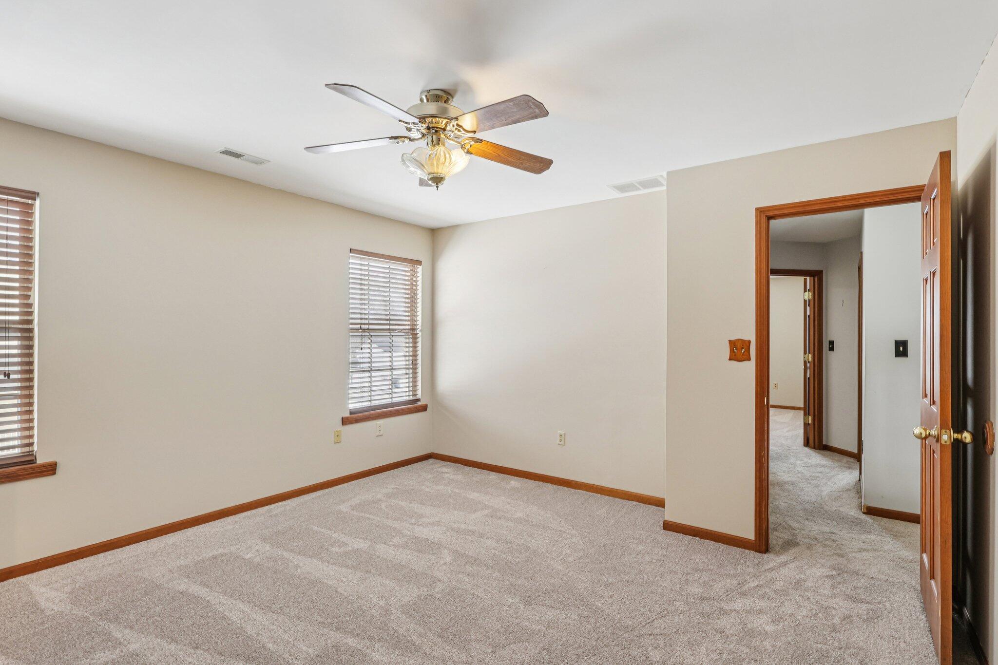 781 David Boulevard Chesterton, IN 46304 - Photo 25 of 56 2048x1365