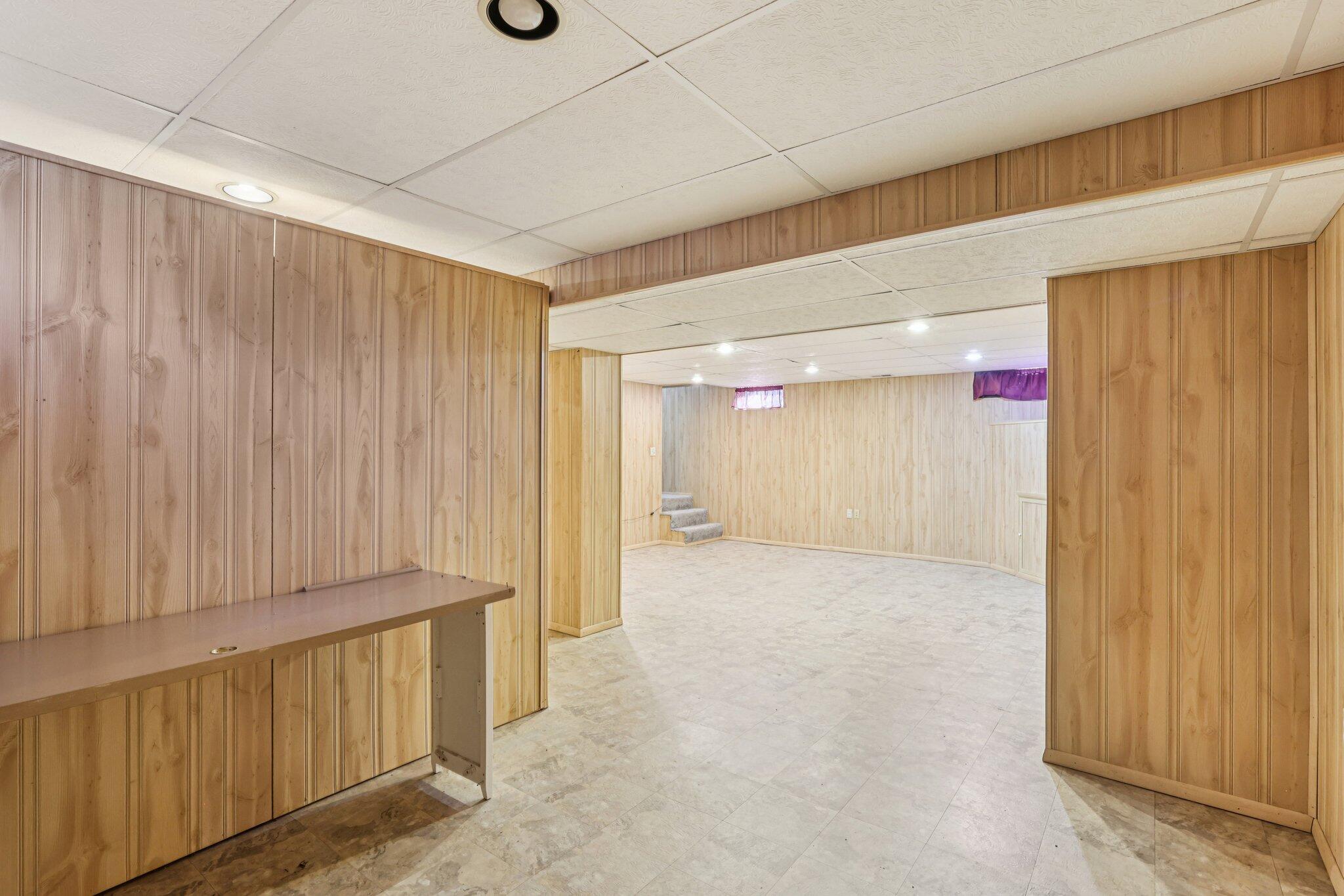 781 David Boulevard Chesterton, IN 46304 - Photo 42 of 56 2048x1365