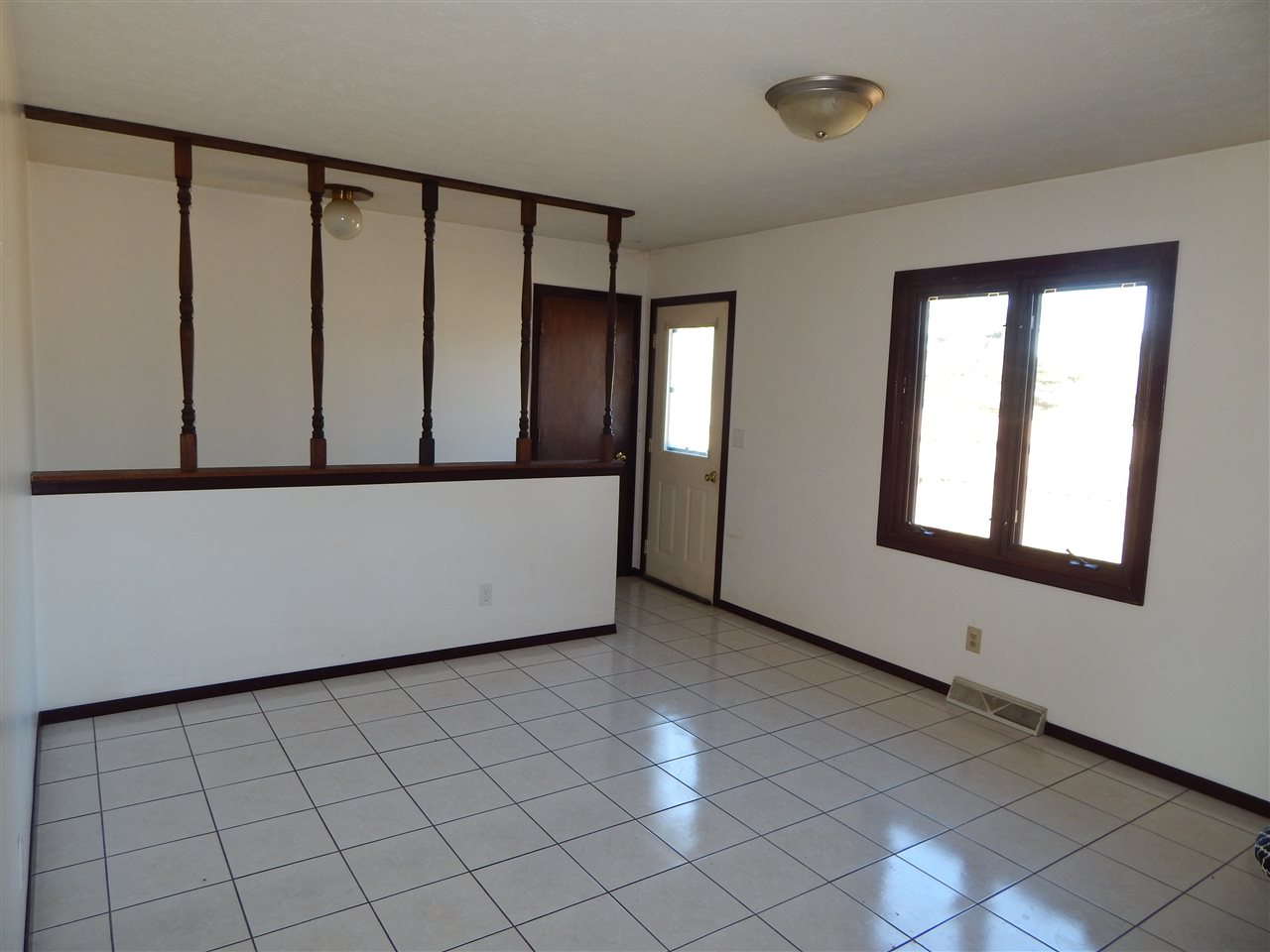6773 Shirland Road Rockton, IL 61072 - Photo 9 of 25 Gallery Image 9