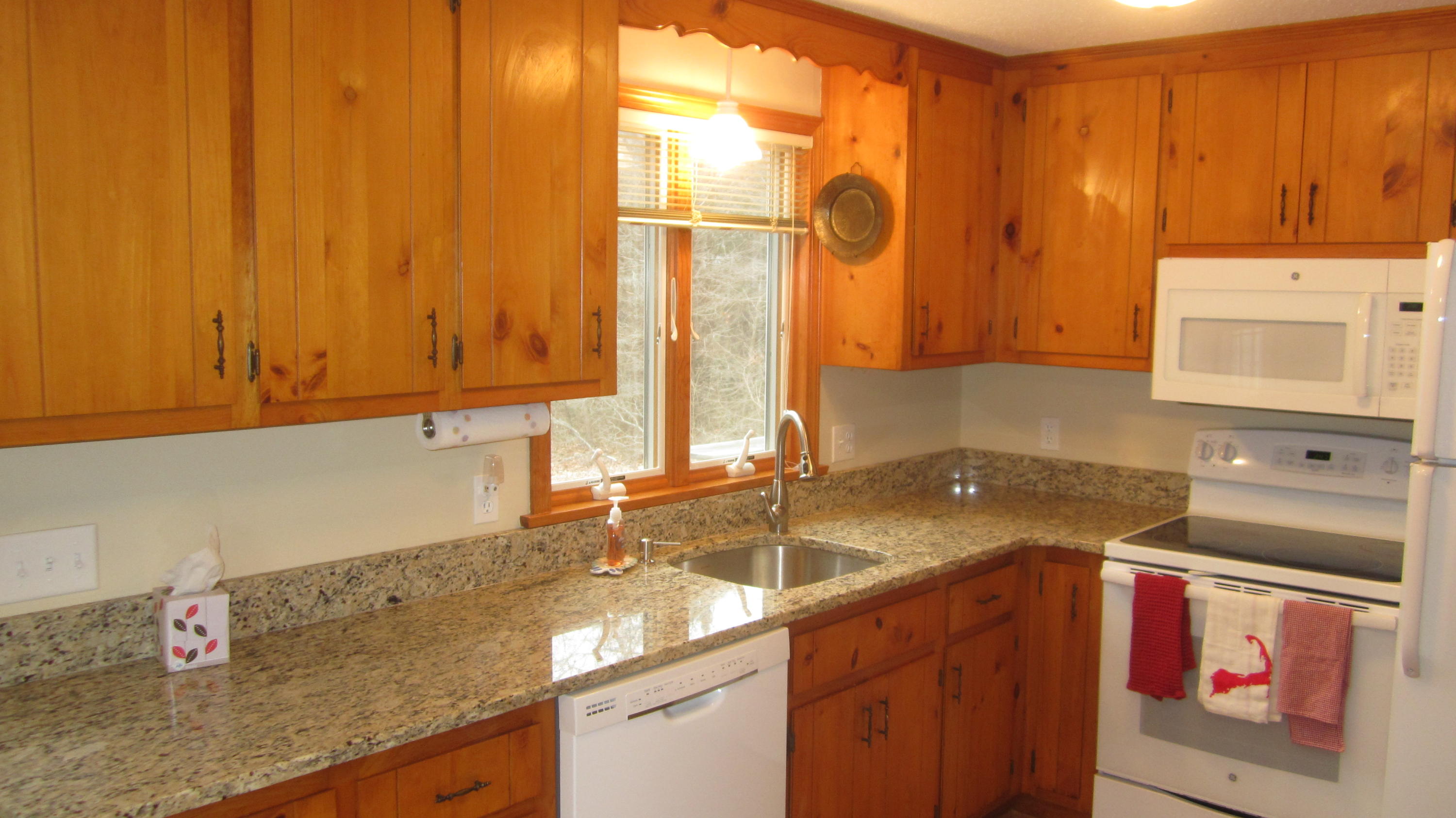 285 Massasoit Road Eastham, MA 02642 - Photo 7 of 22 Kitchen