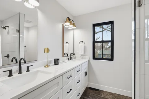 $1,075,000 | 4824 West 40th Lane, St. Louis Park, MN 55416