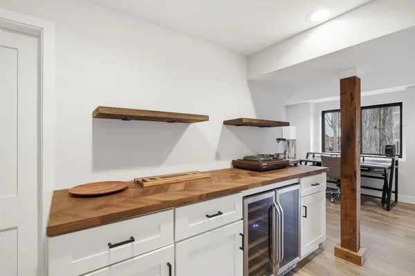 $1,200,000 | 4824 West 40th Lane, St. Louis Park, MN 55416