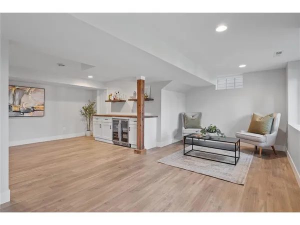 $1,200,000 | 4824 West 40th Lane, St. Louis Park, MN 55416