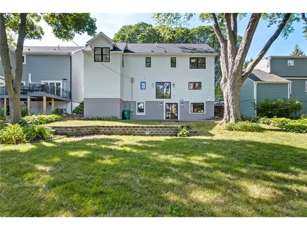 $1,200,000 | 4824 West 40th Lane, St. Louis Park, MN 55416