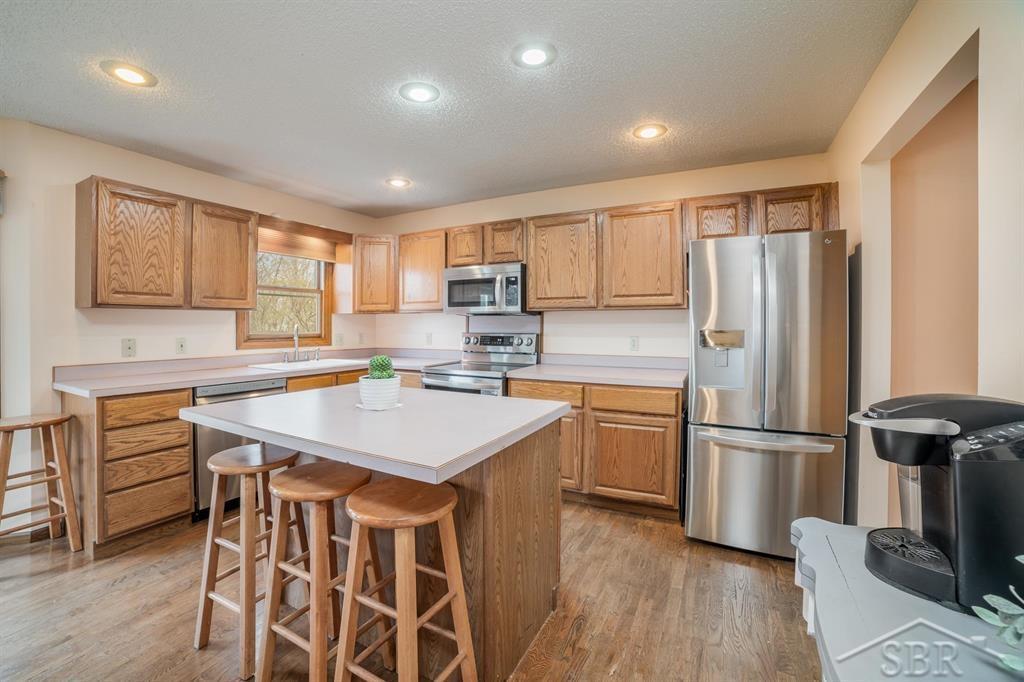 11189 Garden Ridge Freeland, MI 48623 - Photo 12 of 34 50107420-11.JPG