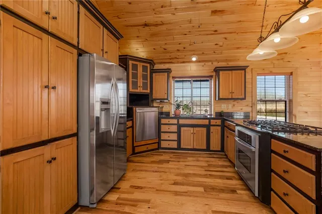 $614,900 | 34509 East 323rd Street, Garden City, MO 64747