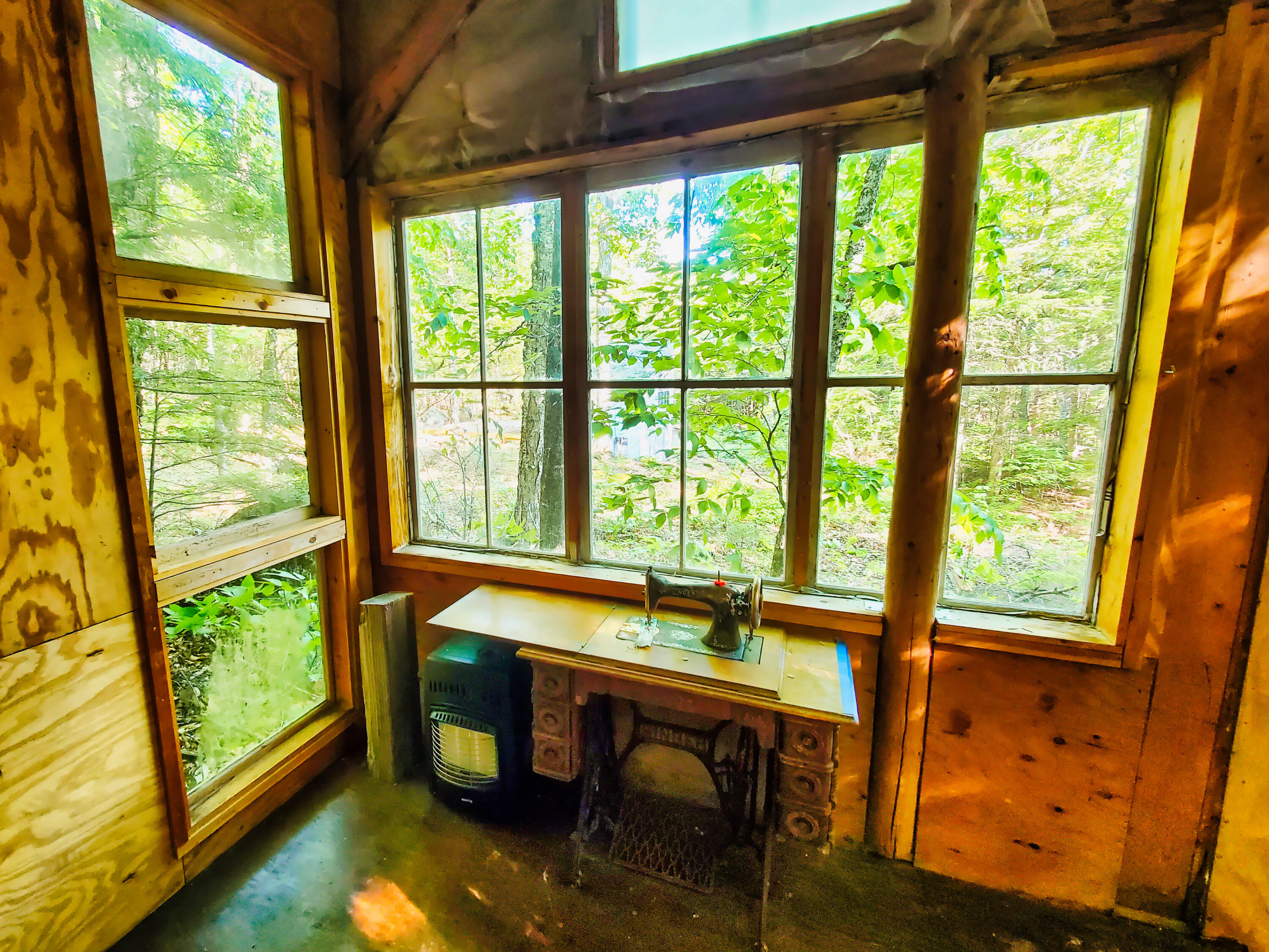 186 Orrin Road Ellsworth, ME 04605 - Photo 7 of 13 Interior