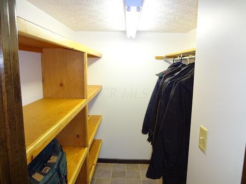 7609 Norham Road Columbus, OH 43235 - Photo 7 of 28 Gallery Image 7
