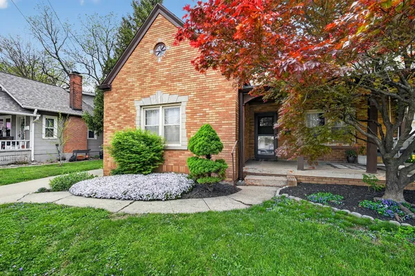 $309,900 | 420 Ludlow Street, Lawrenceburg, IN 47025