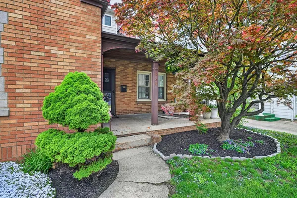 $309,900 | 420 Ludlow Street, Lawrenceburg, IN 47025