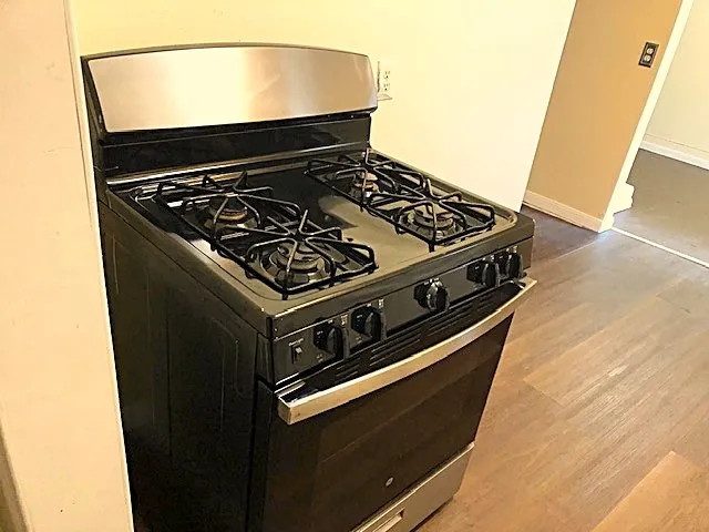 $995 | 10830 Fairland Drive, Houston, TX 77051