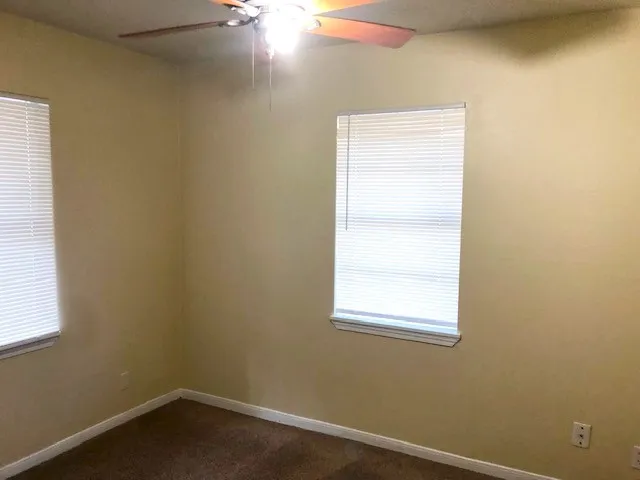 $995 | 10830 Fairland Drive, Houston, TX 77051