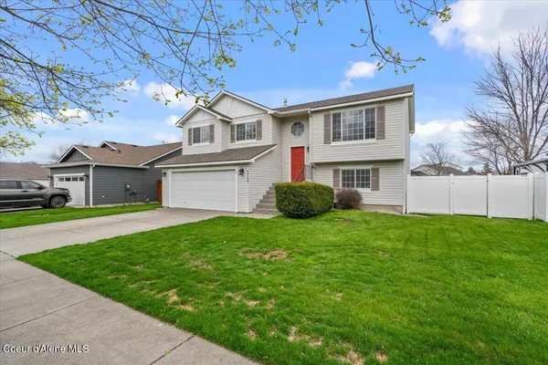 $525,000 | 1115 West Palouse Drive, Post Falls, ID 83854