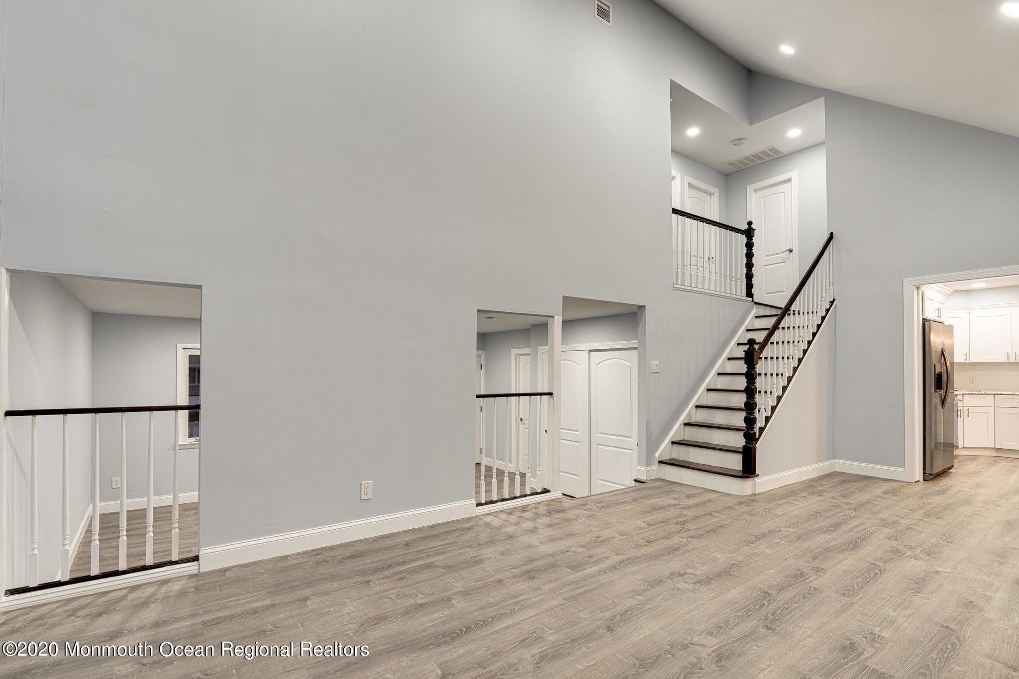 6 Wagon Road Hazlet, NJ 07730 - Photo 19 of 40 Family Room