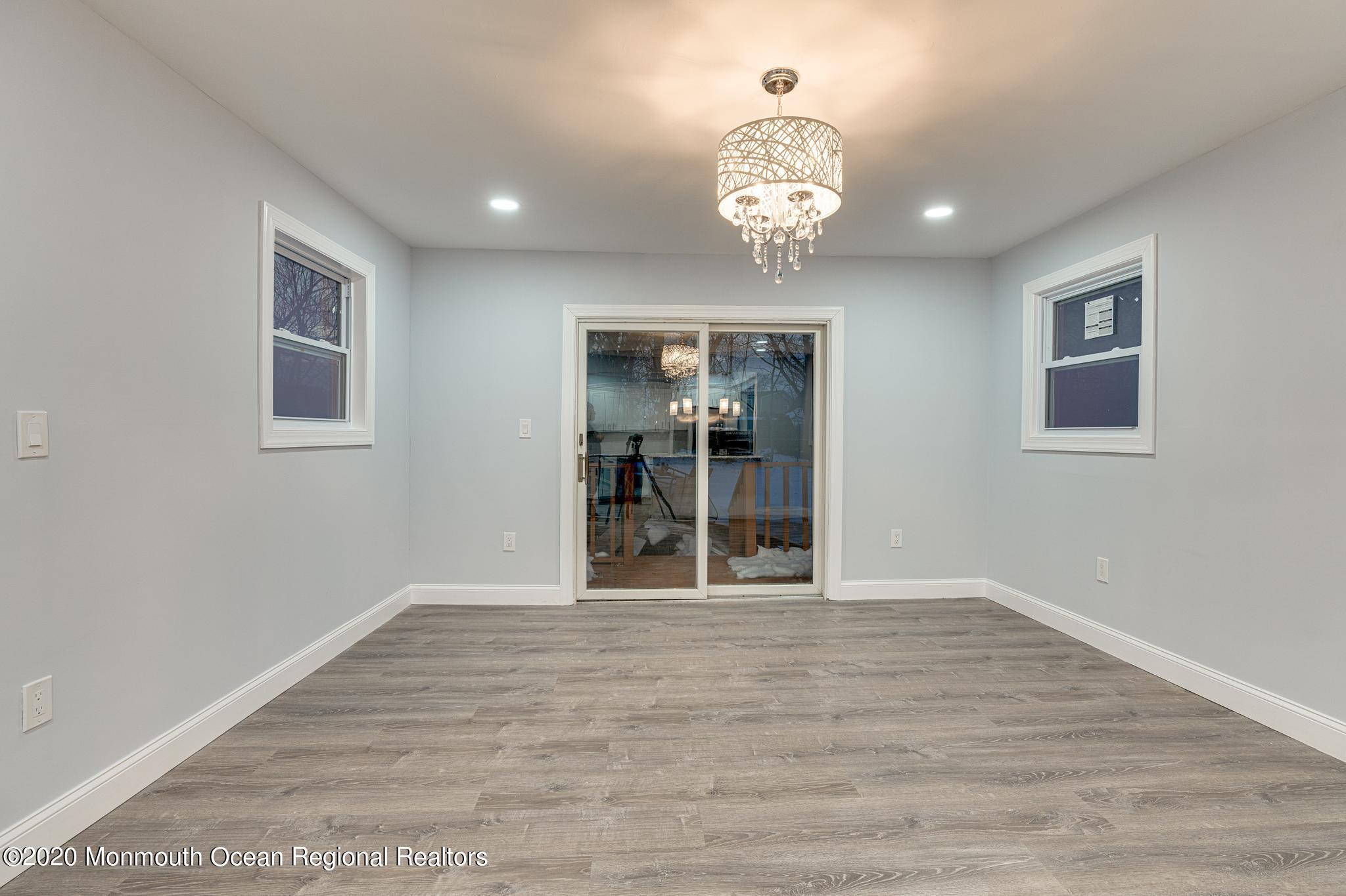 6 Wagon Road Hazlet, NJ 07730 - Photo 23 of 40 Dinning Room
