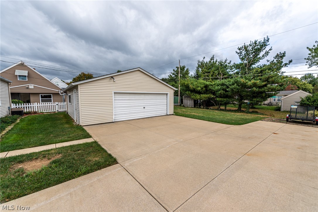 4123 Dryden Court Southwest Canton, OH 44708 - Photo 5 of 15 Gallery Image 5