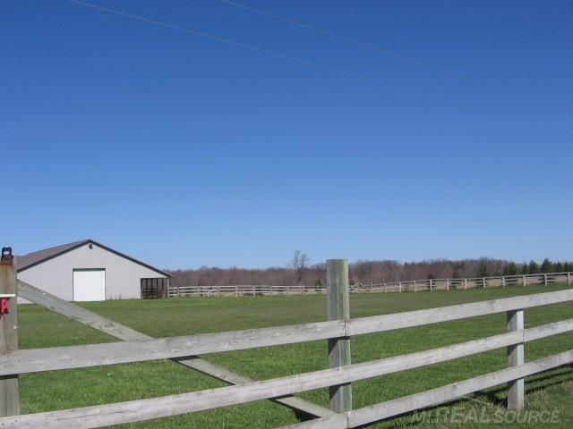 8595 Gibbons Road Jeddo, MI 48032 - Photo 35 of 43