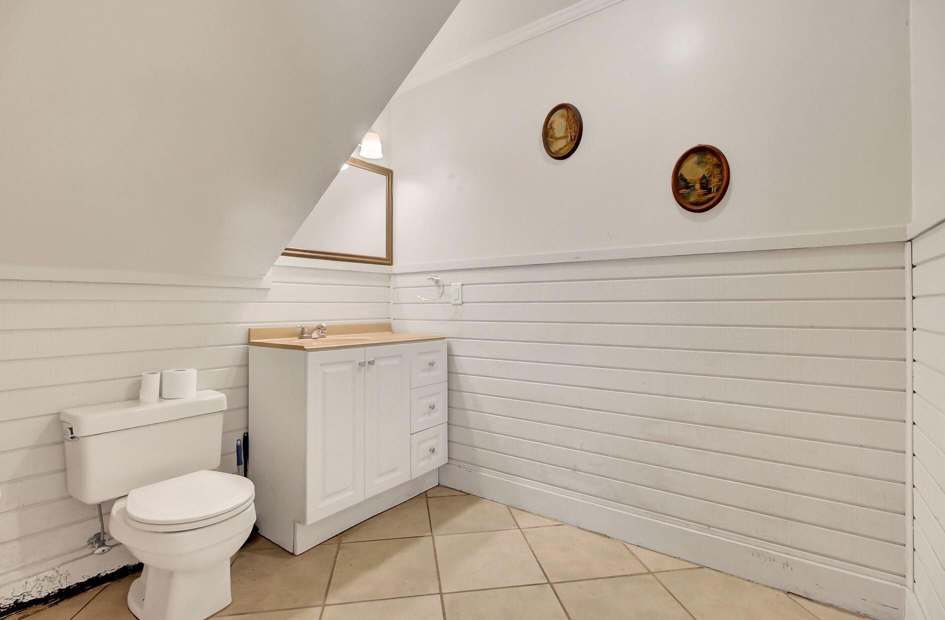 111 Pecan Road Walterboro, SC 29488 - Photo 17 of 28 half bath