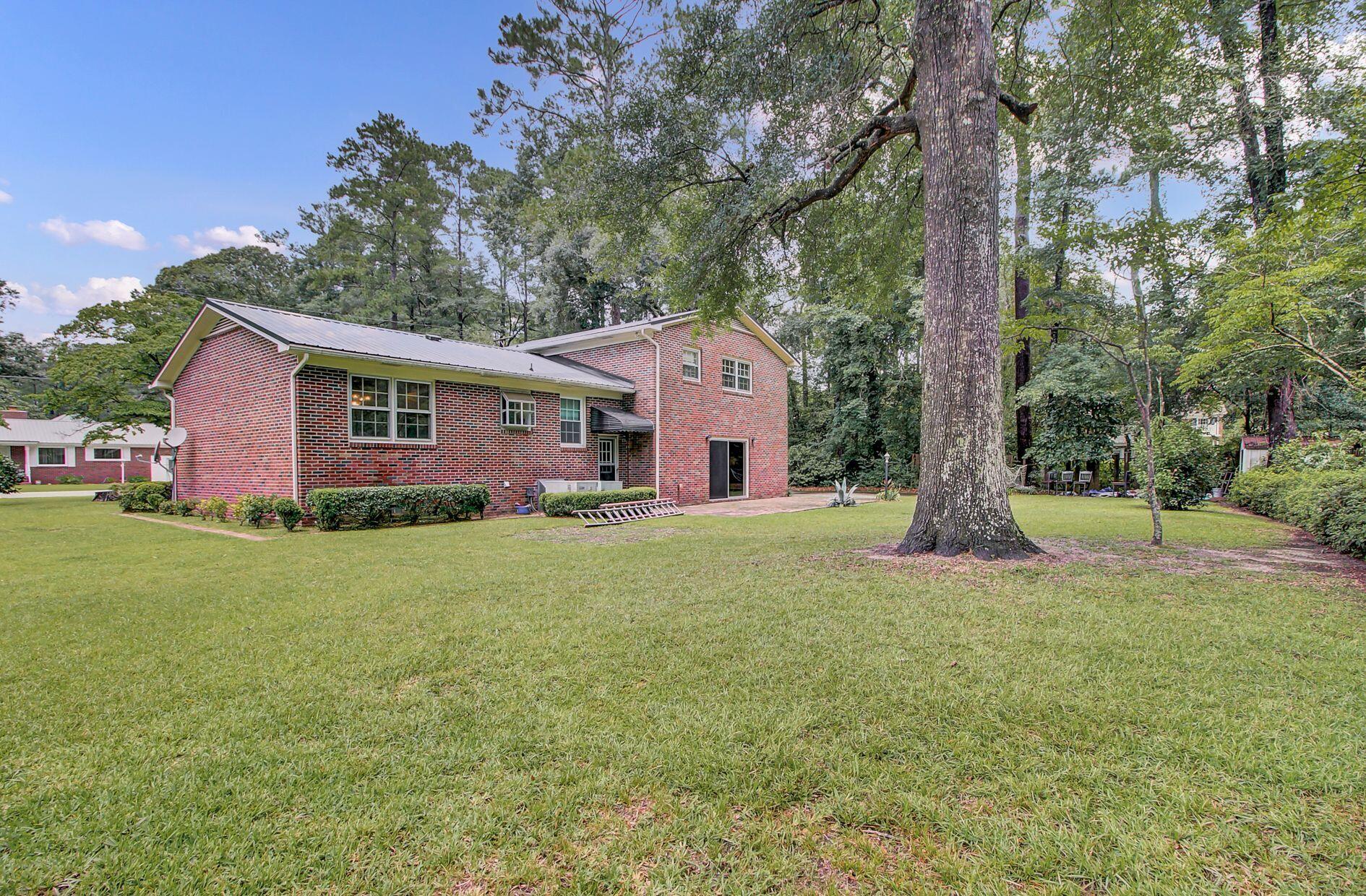 111 Pecan Road Walterboro, SC 29488 - Photo 27 of 28 back yard