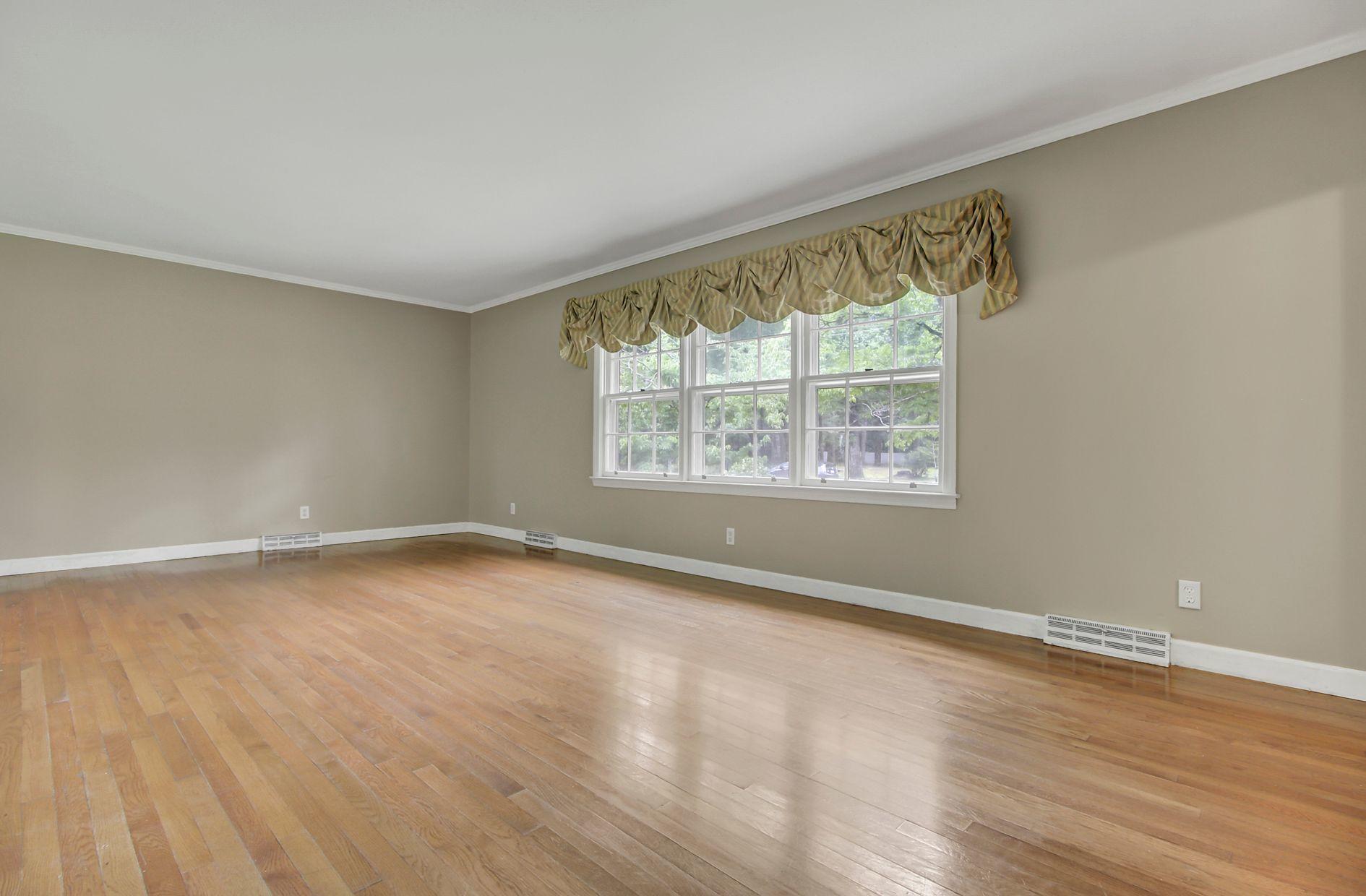 111 Pecan Road Walterboro, SC 29488 - Photo 5 of 28 living room
