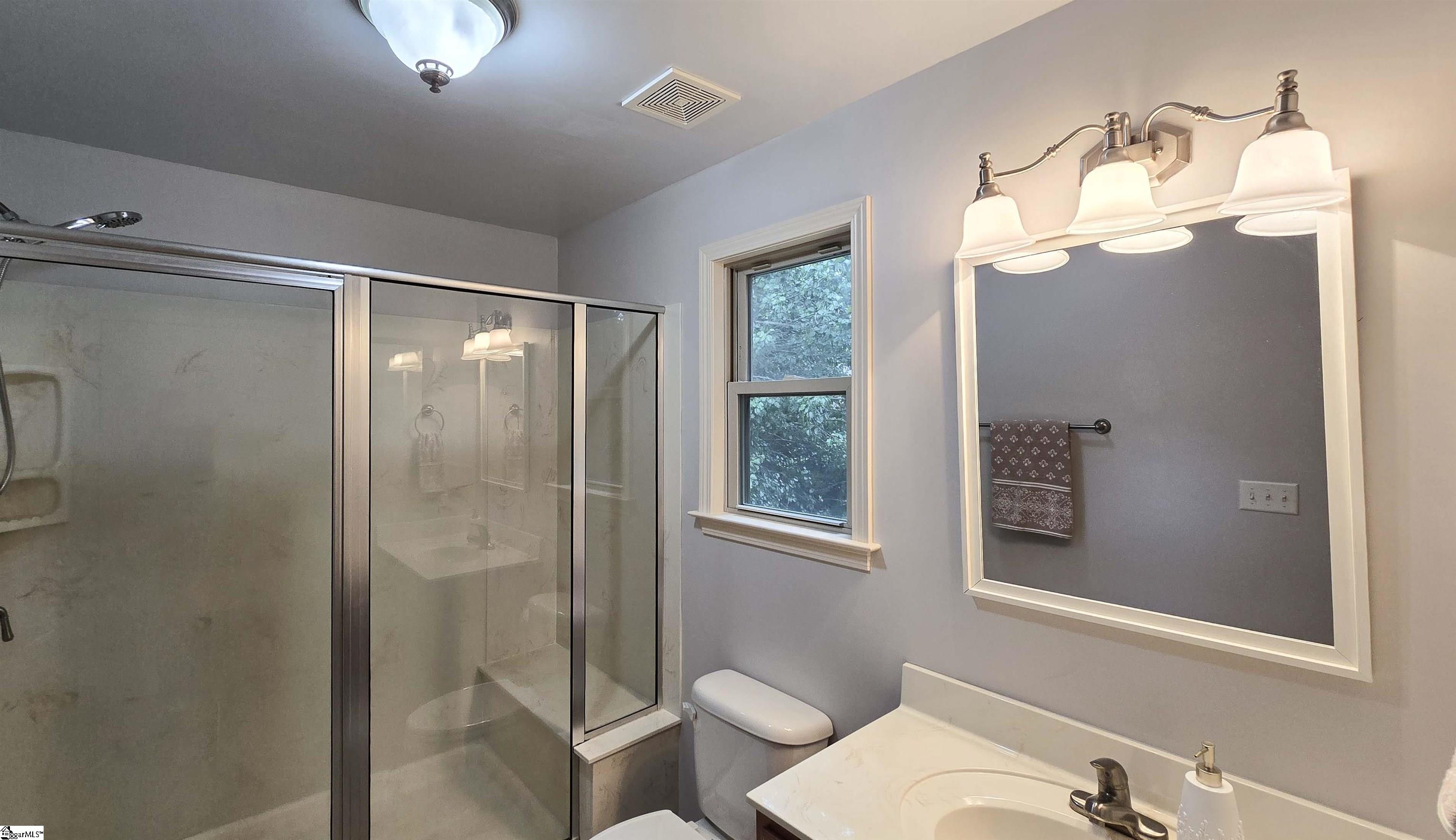 623 Lee Vaughn Road Simpsonville, SC 29681 - Photo 12 of 49