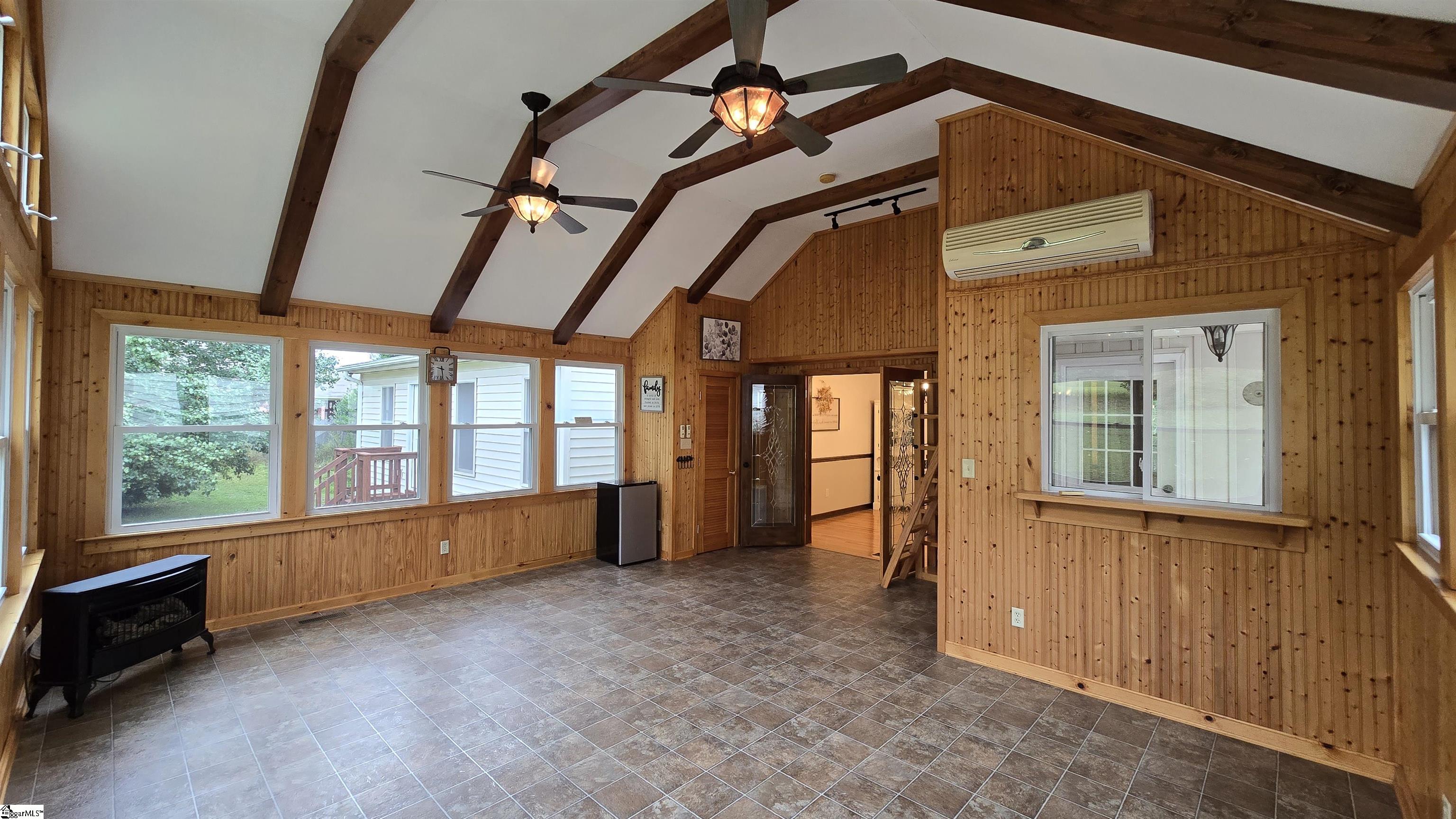 623 Lee Vaughn Road Simpsonville, SC 29681 - Photo 18 of 49 Gallery Image 18