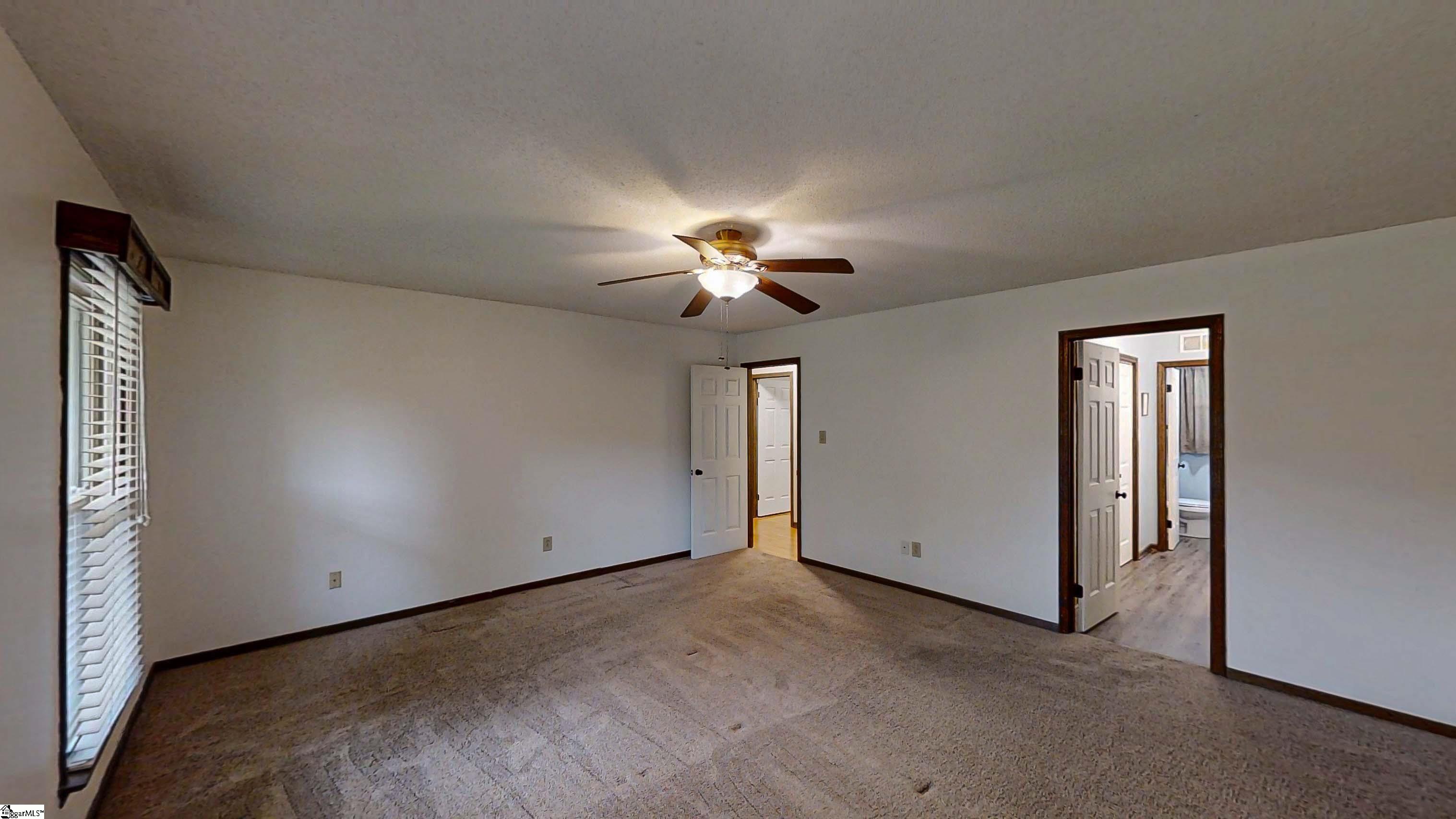 623 Lee Vaughn Road Simpsonville, SC 29681 - Photo 21 of 49