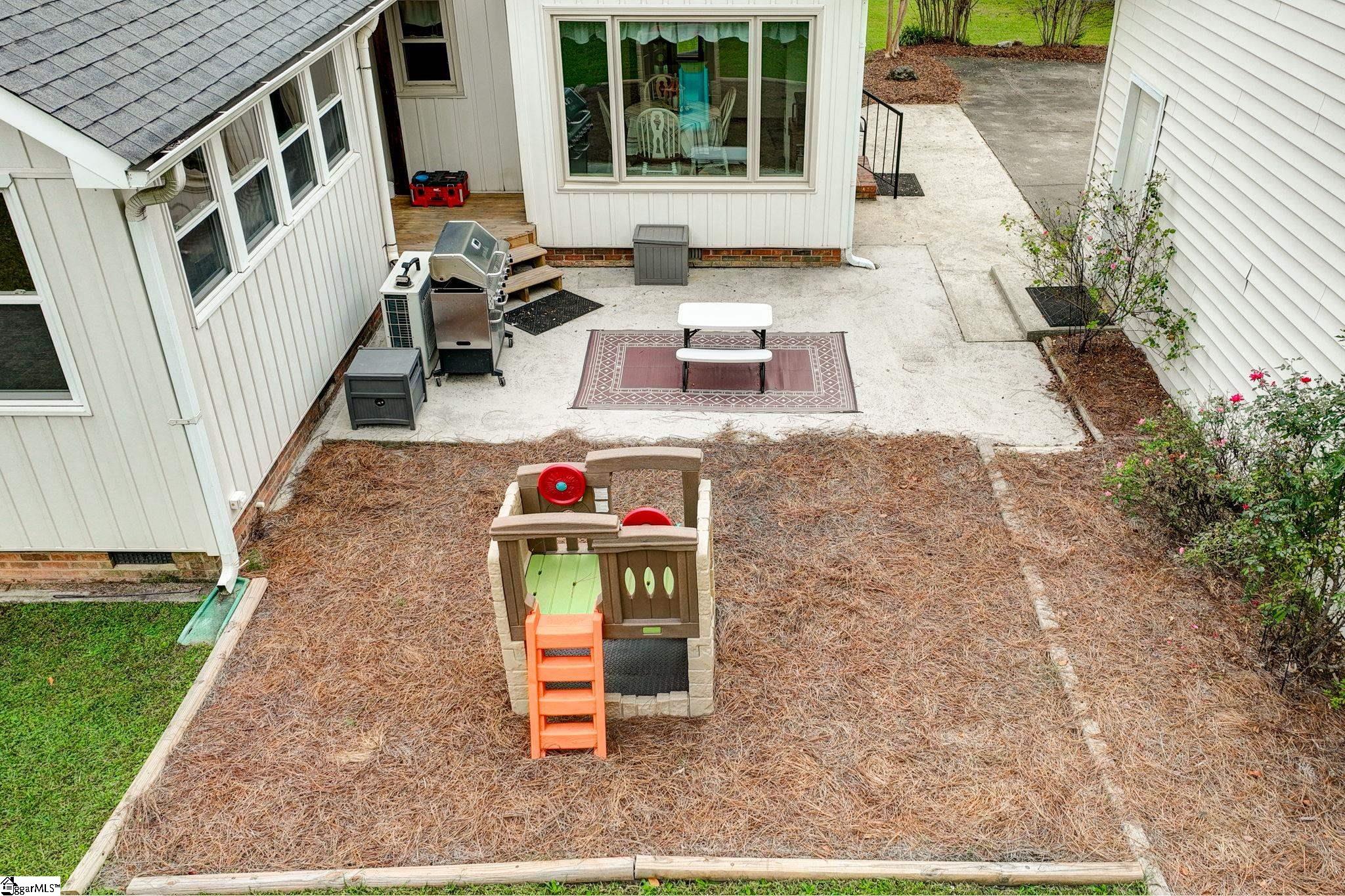 623 Lee Vaughn Road Simpsonville, SC 29681 - Photo 38 of 49