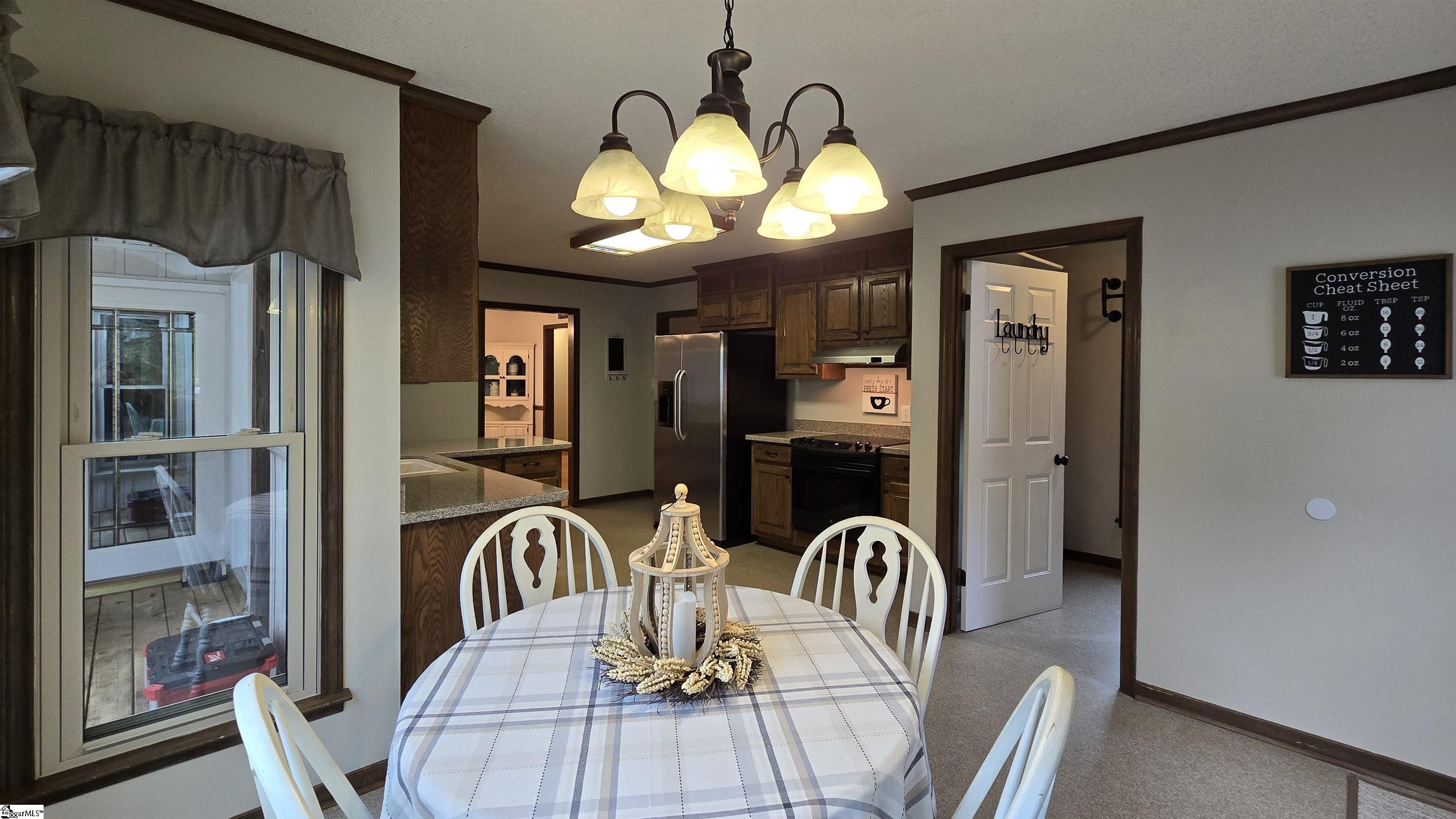 623 Lee Vaughn Road Simpsonville, SC 29681 - Photo 7 of 49 Gallery Image 7