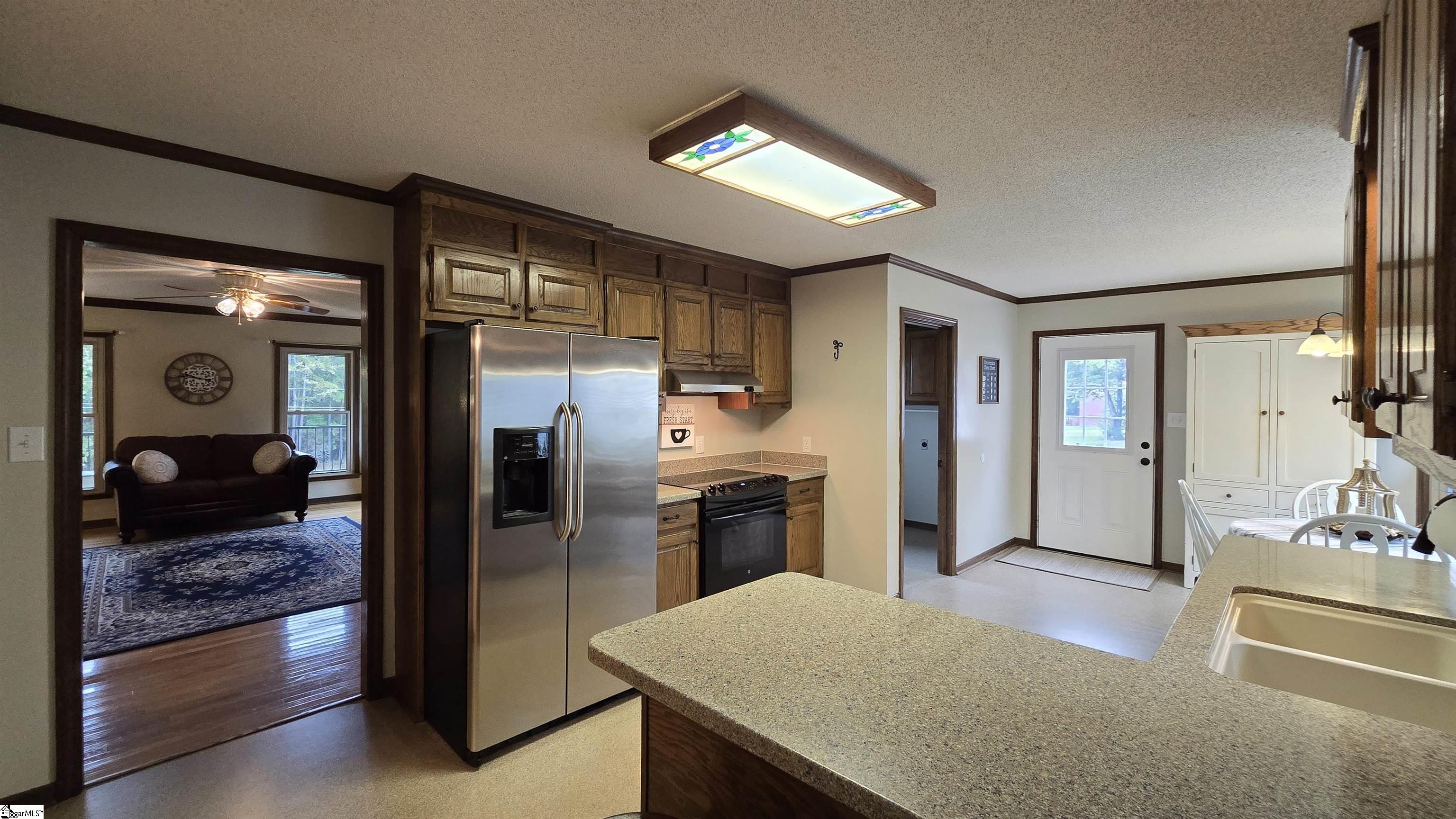 623 Lee Vaughn Road Simpsonville, SC 29681 - Photo 9 of 49