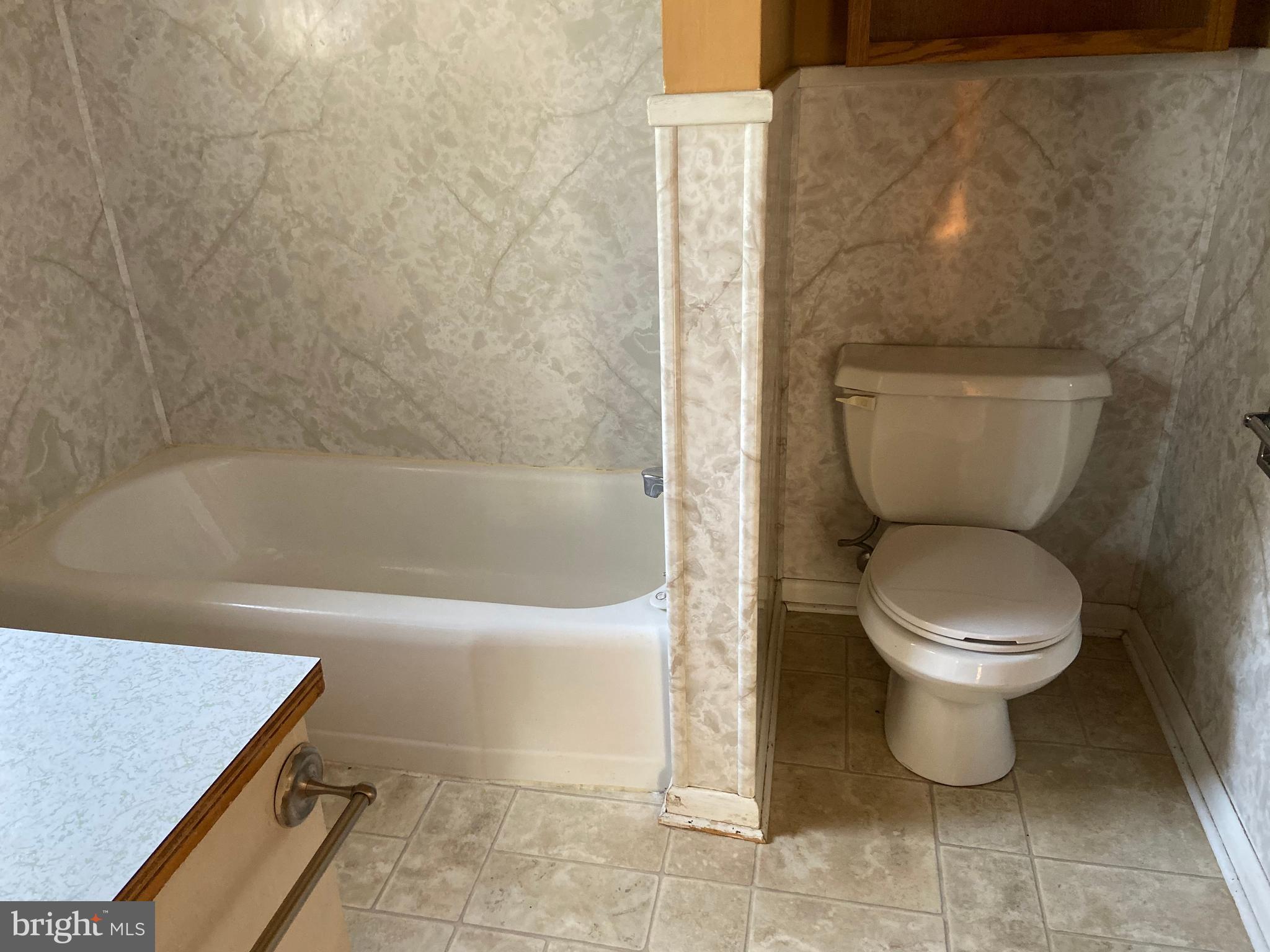 653 Alexander Spring Road Carlisle, PA 17015 - Photo 8 of 20 Gallery Image 8