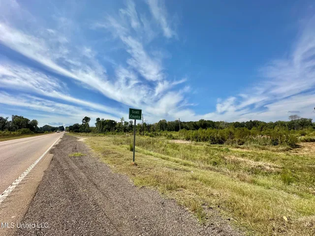 $425,000 | 5 Highway 35, Forest, MS 39074