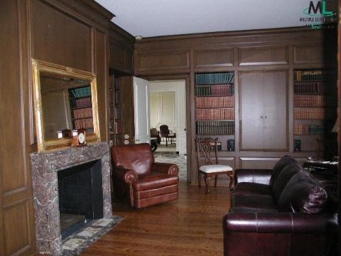 170 Provencal Road Grosse Pointe, MI 48236 - Photo 6 of 12 841842-5.JPG