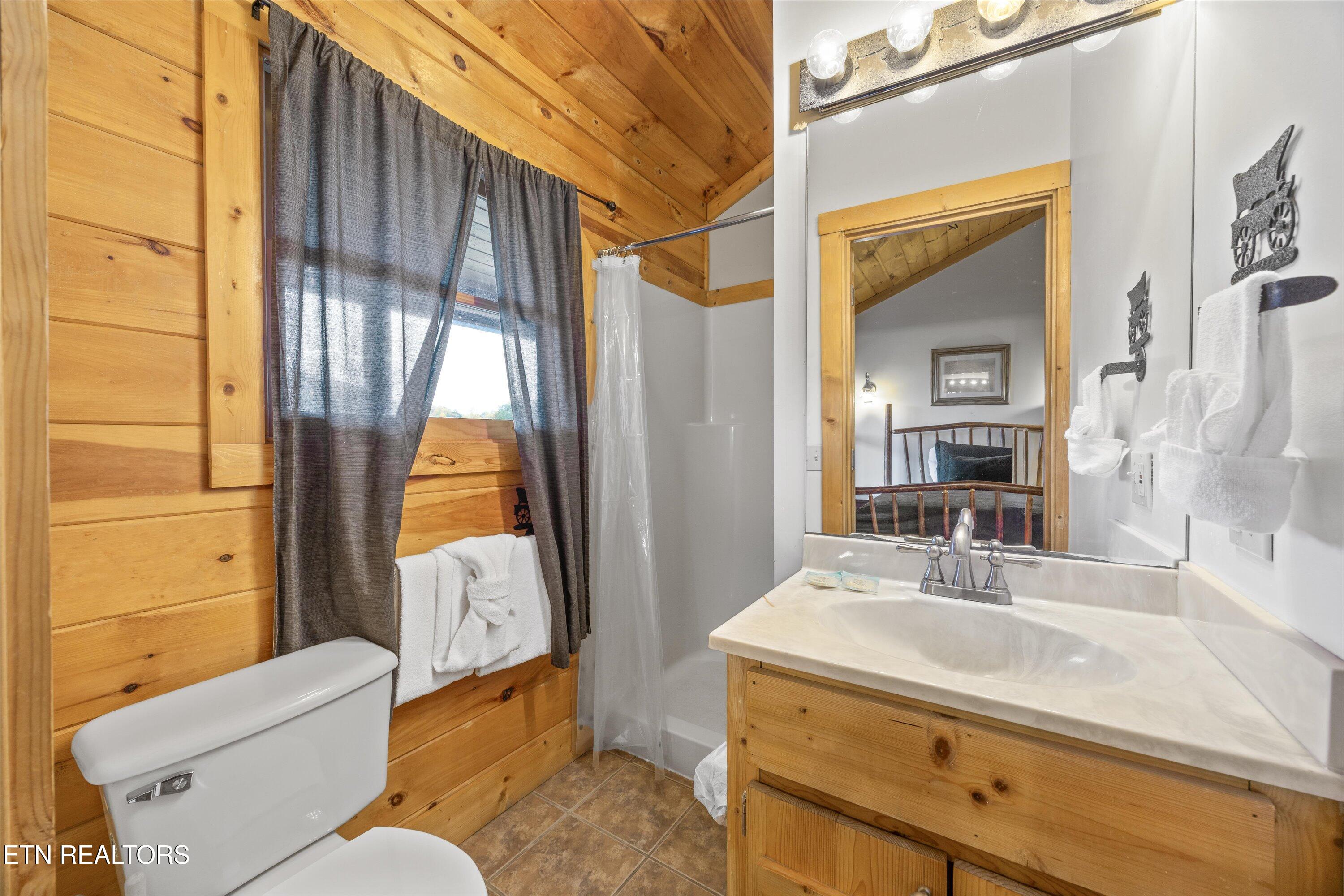 2818 Seth Road Pigeon Forge, TN 37863 - Photo 38 of 50 40-2818 Seth Rd-46