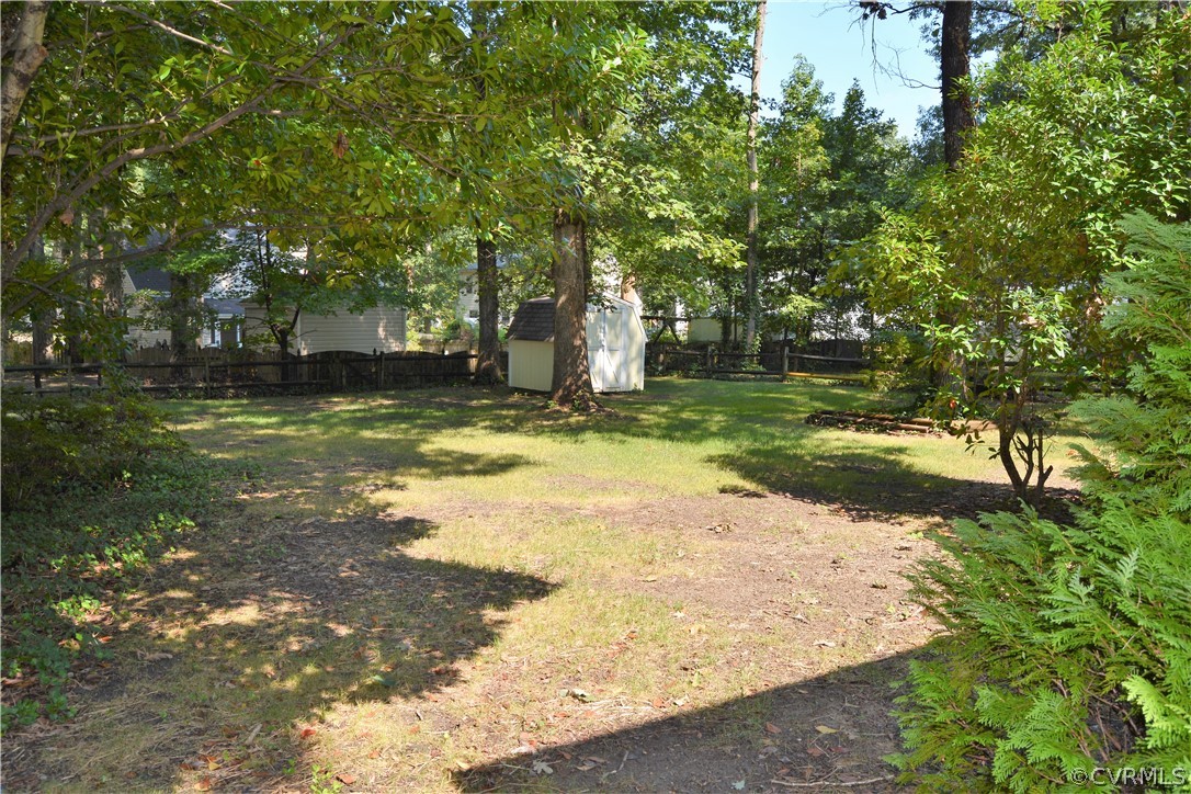 2018 Orangewood Road North Chesterfield, VA 23235 - Photo 25 of 26 a view of a yard with a tree