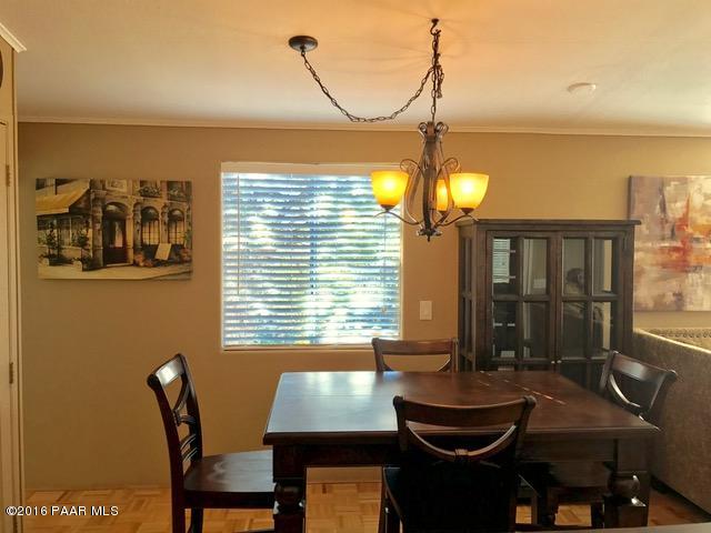 2547 Hilltop Road Prescott, AZ 86301 - Photo 9 of 25 Dining Area